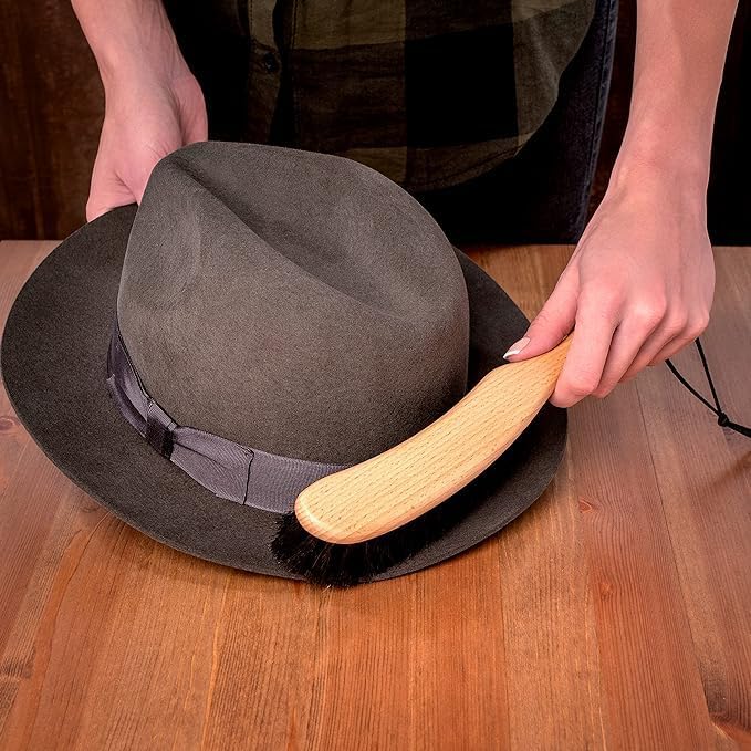 Hat Brush Clothes Brush for Suits Lint Brush Felt Cowboy Hat Cleaner Suit Brush Laundress Lint Roller Wool Cashmere Velvet Furniture Pet Hair Cleaning Kit 100% Horsehair Bristle - 2 Pack