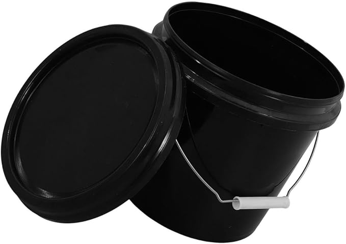 TEHAUX Heavy Duty Plastic Bucket with Lid 5l, Portable Sealed Household Water Container, Thickened Black Pail for Cleaning and Storage