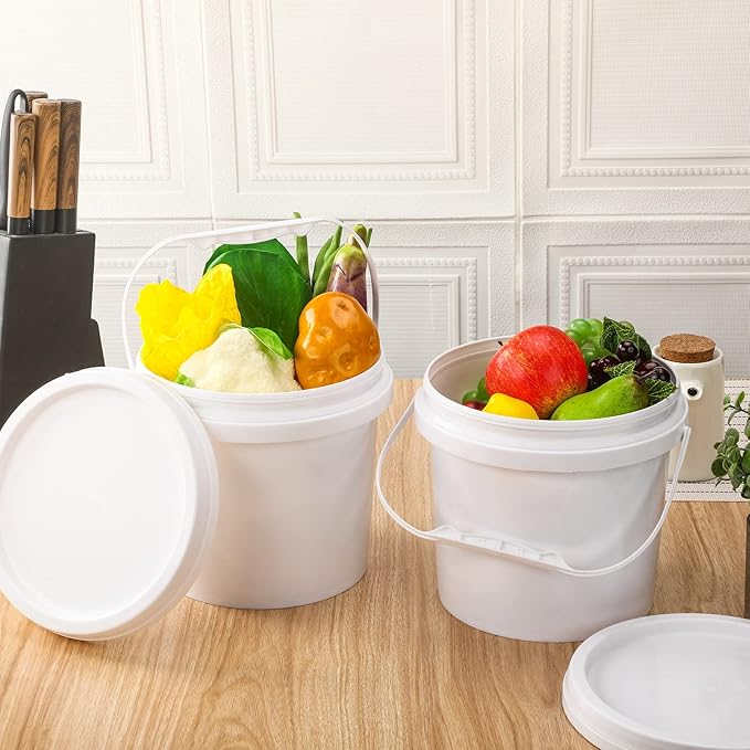 Gerrii 10 Pack White Plastic Bucket with Handle and Lid Food Storage Bucket Containers All Purpose Pail for Multipurpose Paint Water Art Crafts Projects Garage Organization (White,1 Gallon)