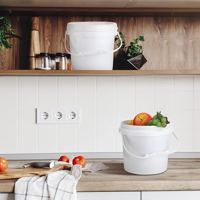 Gerrii 10 Pack White Plastic Bucket with Handle and Lid Food Storage Bucket Containers All Purpose Pail for Multipurpose Paint Water Art Crafts Projects Garage Organization (White,3 Quart)