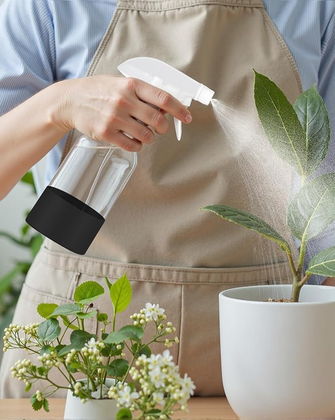 2 Pack Glass Spray Bottles 8 oz, Empty Refillable Containers with Silicone Sleeve Protection, Glass Spray Bottles for Cleaning Solutions, Hair and Plants with Adjustable Nozzles Black