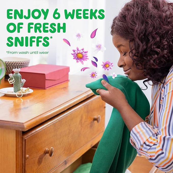 Gain Liquid Laundry Detergent with Odor Defense, Moonlight Breeze Scent, 65 FL OZ x 2, 45 x 2 Loads, Liquid Detergent And Laundry Soap For HE Washing Machines